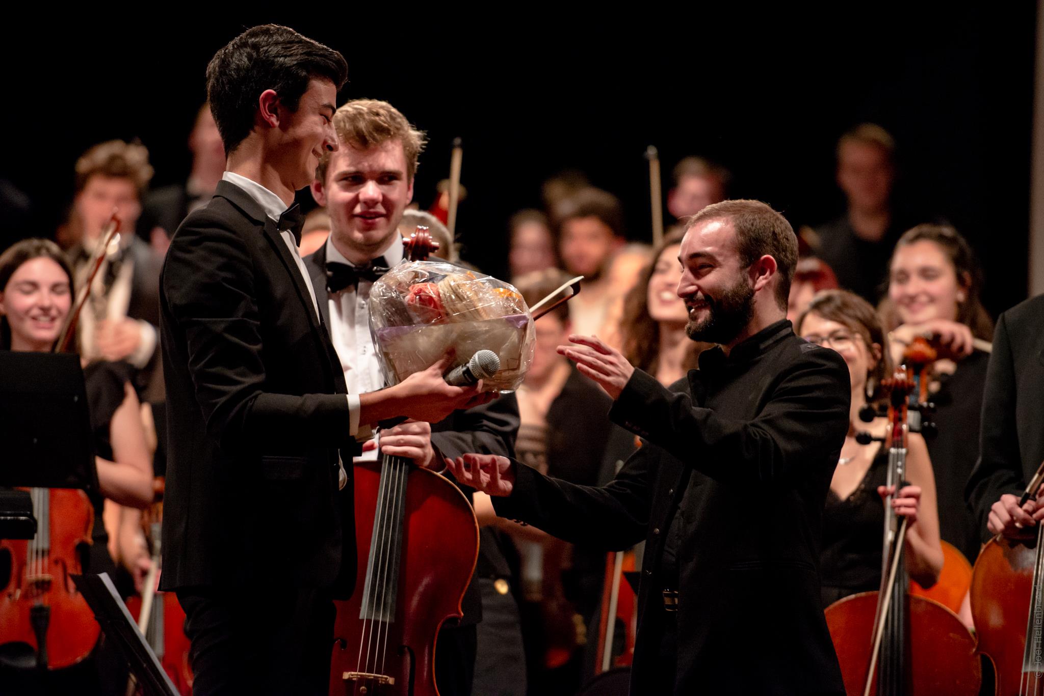  L  orchestre  Orchestre  Universitaire de  Strasbourg